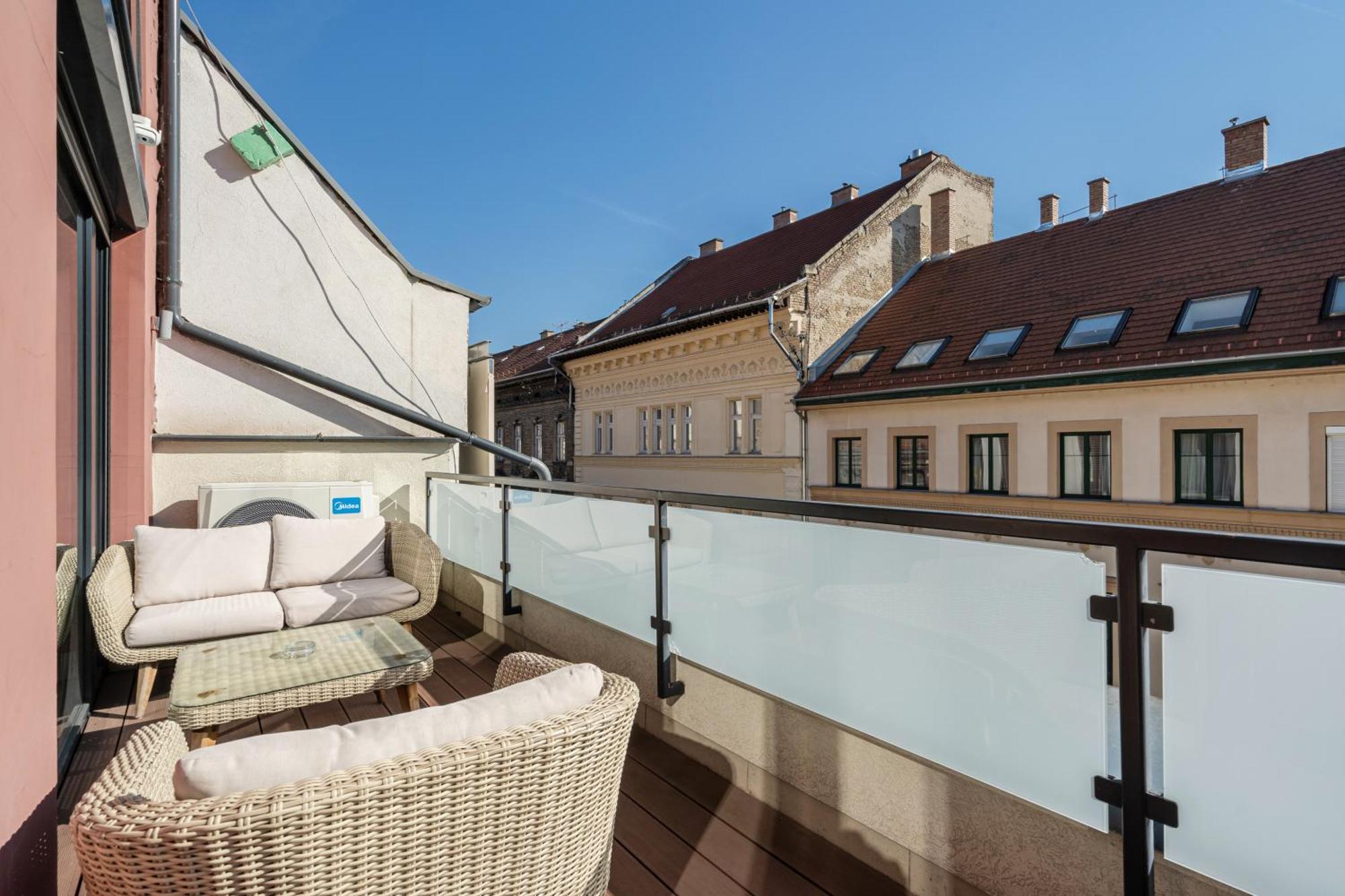 Kiraly 44 Luxury Apartment With Free Parking Βουδαπέστη Εξωτερικό φωτογραφία